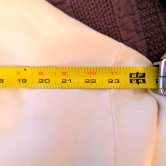 St. John Cream Wool Blend Knit Top M - Picture 10 of 10